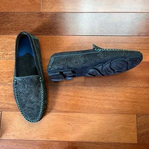 NWOT Robert Graham leather paisley loafers